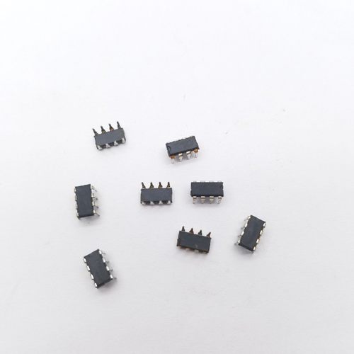 全新正品HT3582DM 6084P 充电器电源芯片 DIP-8窄体 8脚