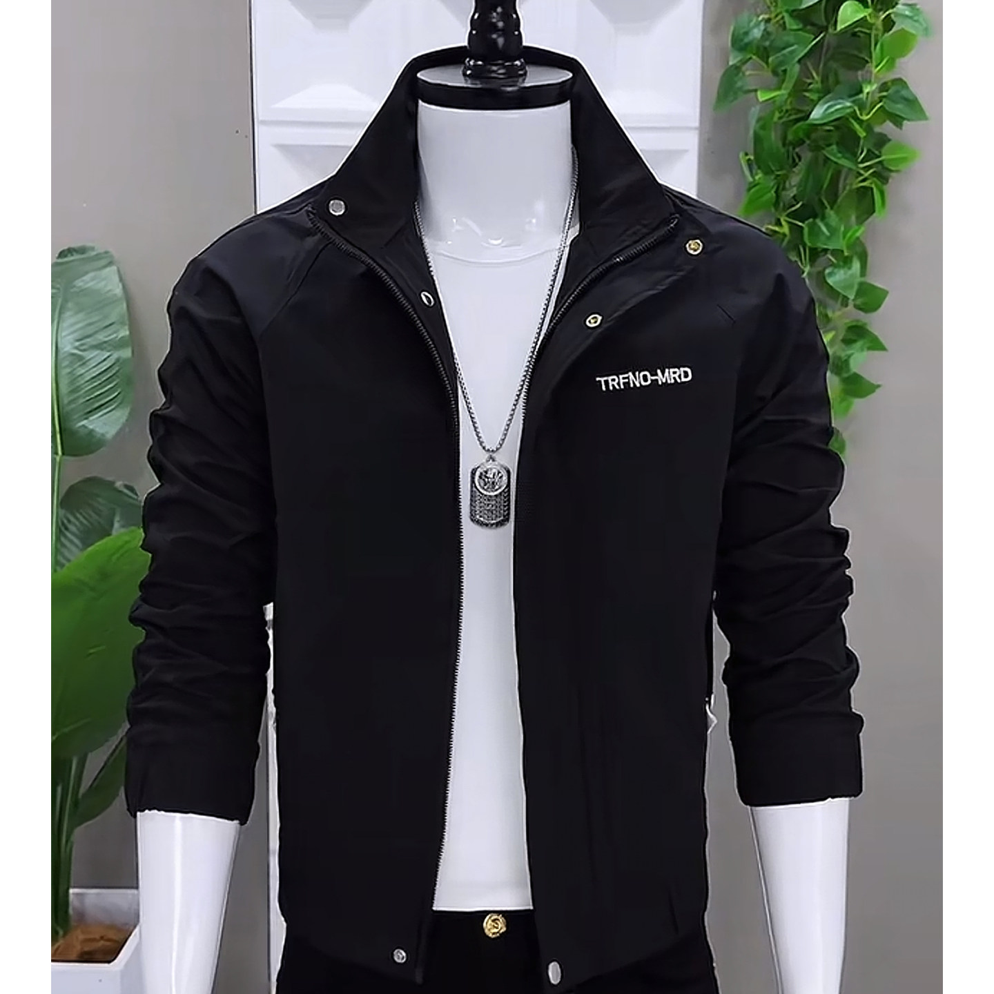 春秋季新款男士夹克外套时尚简约韩版修身刺绣立领休闲帅气百搭潮,男装,夹克,淘宝优惠券,粉丝福利购,淘宝优惠卷