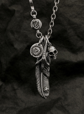 原创复古日系鹰爪羽毛骷髅吊坠钛钢小众项链男个性嘻哈酷帅毛衣链