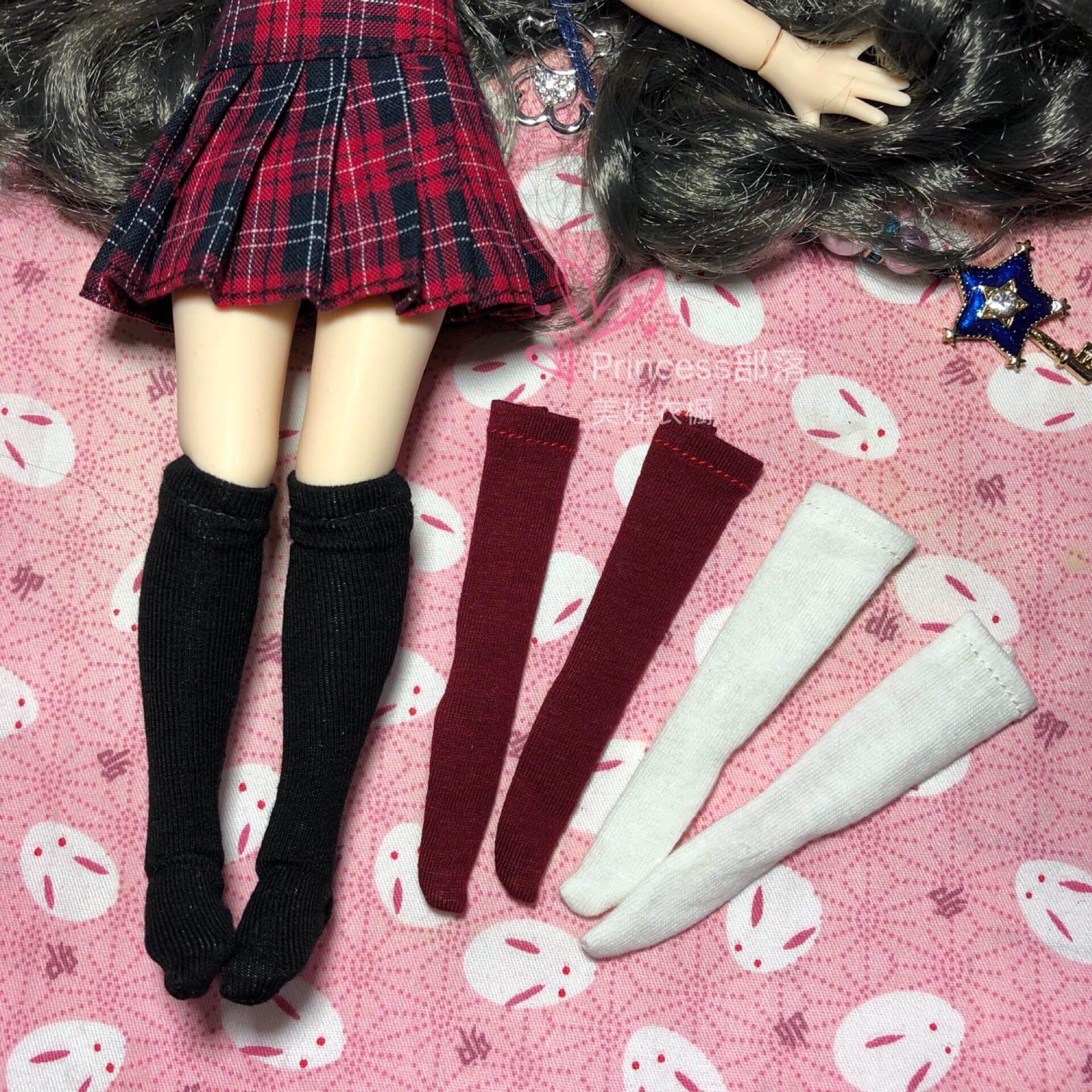 【中筒袜】红白黑blythe小布娃娃袜子制服袜ob247夜魅azone彩色袜图片