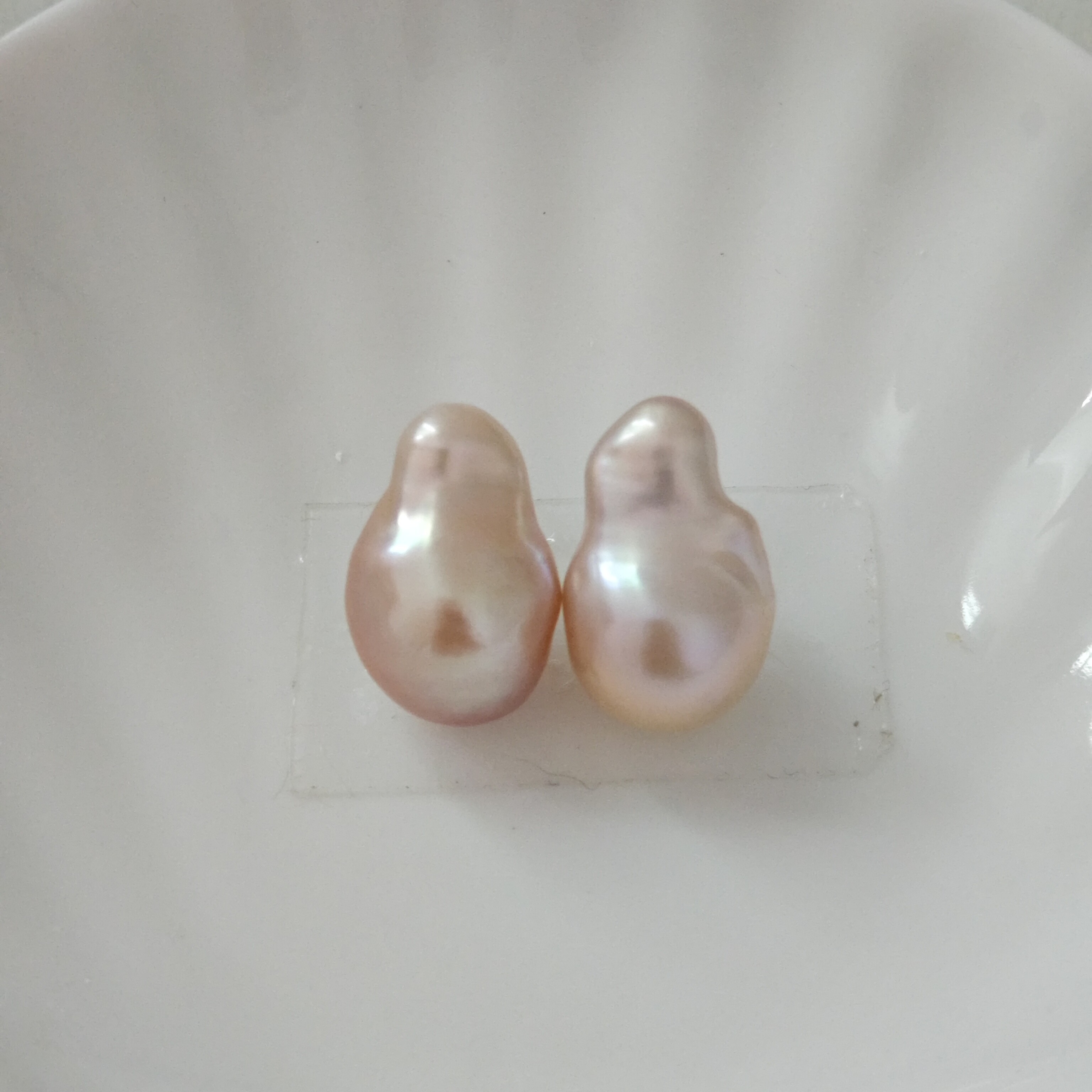 特价-不-退-换-12.5x19mm粉金色小巴洛克珍珠耳钉