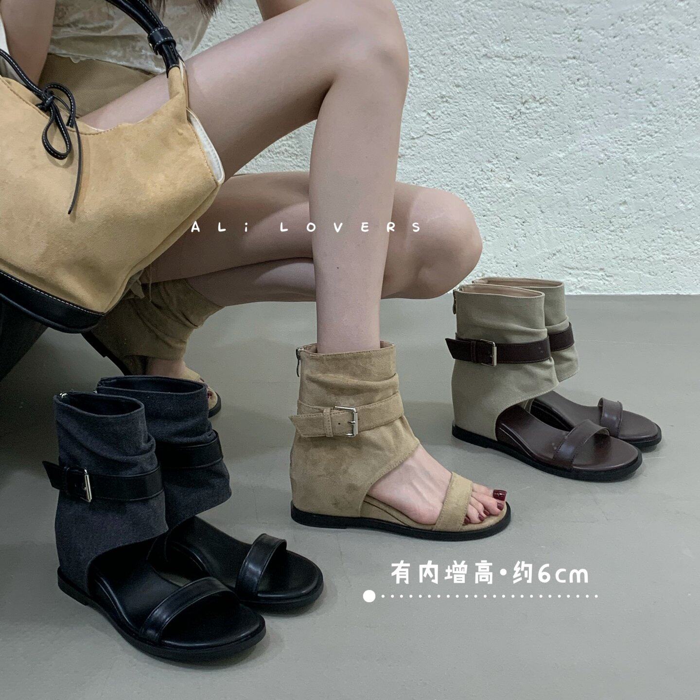 韩版内增高绒面夹脚凉靴女2025夏季新款时尚气质皮带扣后拉炼短靴