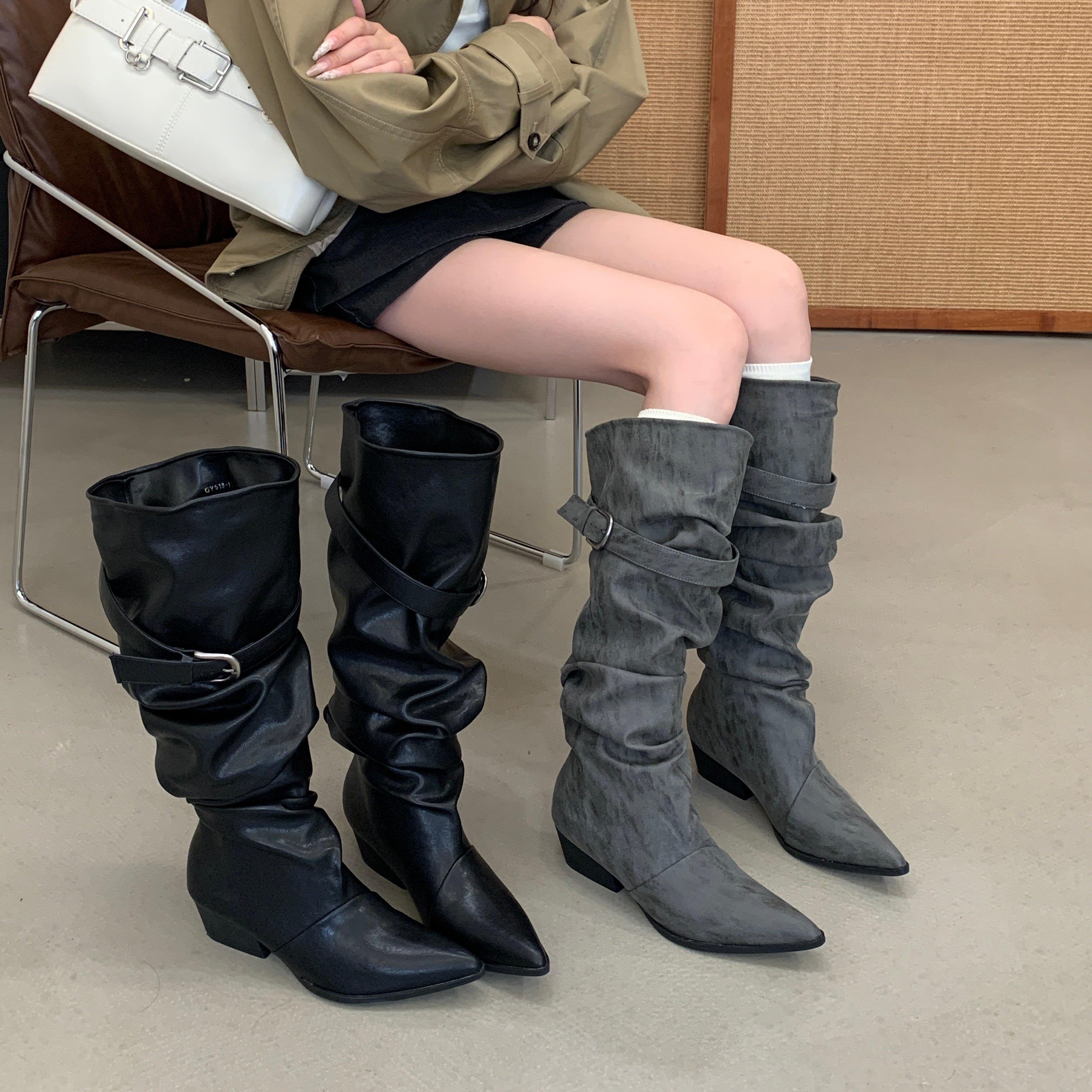 灰色~尖头皮带扣长筒靴女