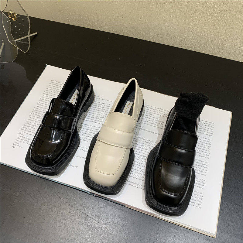 方头小皮鞋女20年新款韩