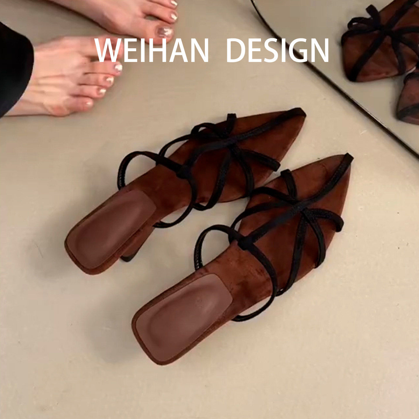 羊皮版！小众设计交叉绑带凉拖女尖头细带坡跟懒人一脚蹬罗马凉鞋