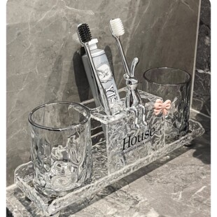 卫生间牙刷架子置物架家用放牙膏漱口洗漱杯套装轻奢情侣新款高端