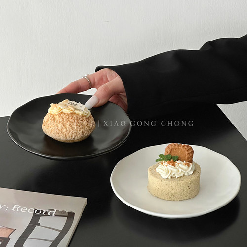 高颜值简约下午茶陶瓷甜品蛋糕盘