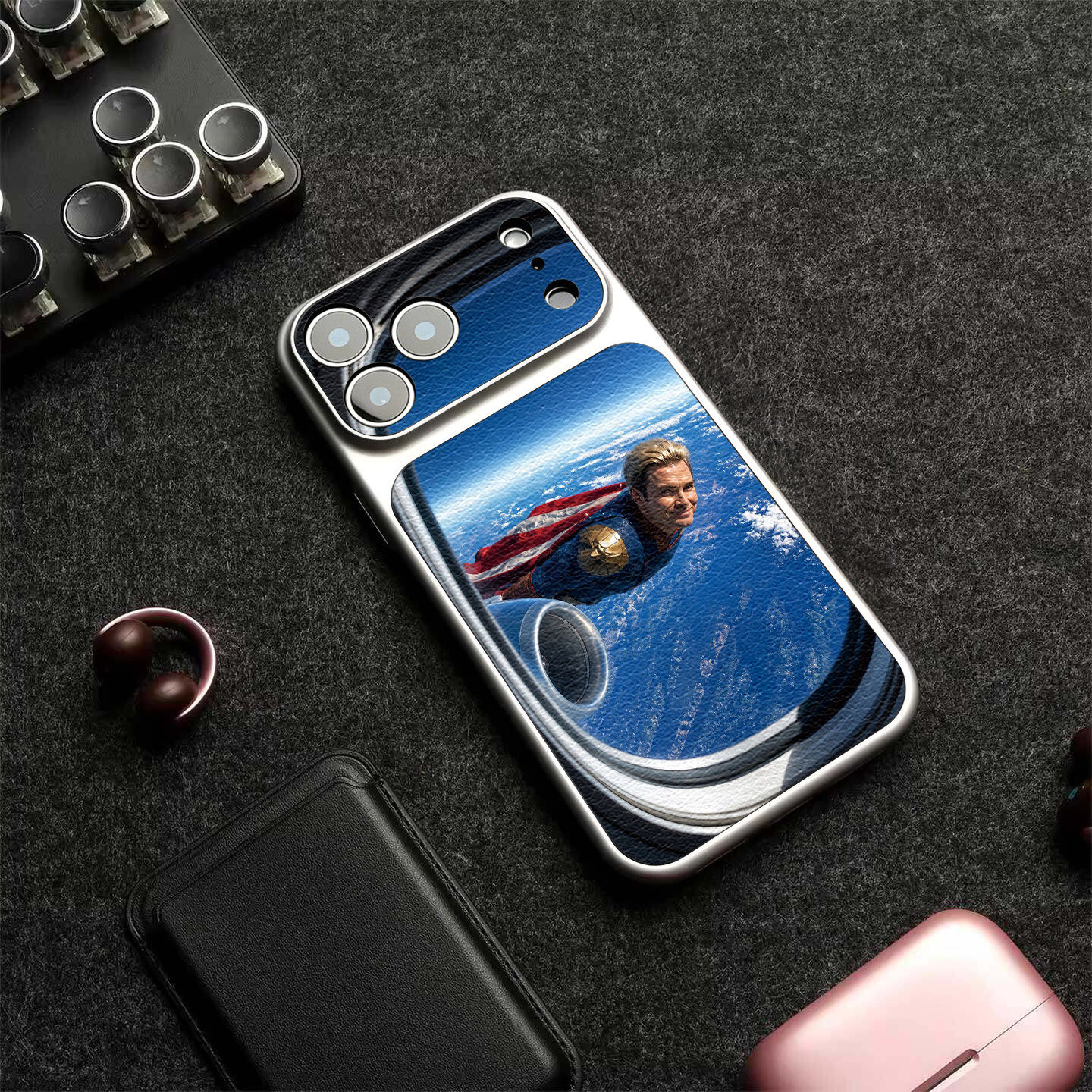 祖国人手机壳适用iPhone17promax苹果16pro周边15plus磁吸14趣味13新款air搞怪pm美剧p黑袍纠察队ip同款男生