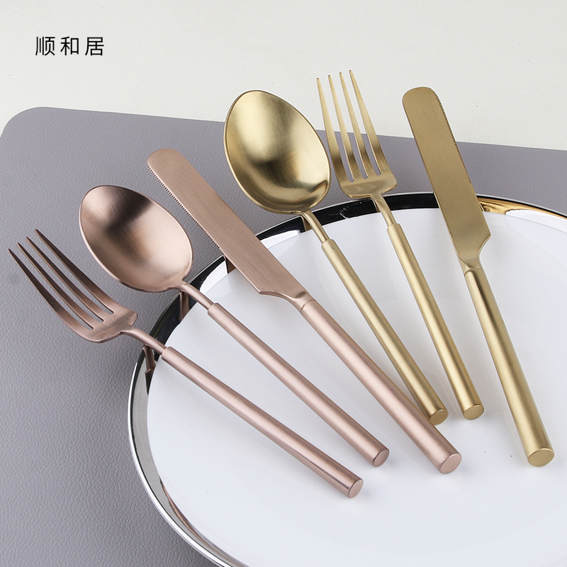 不锈钢主餐刀叉勺三件套