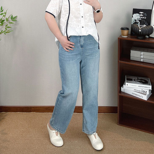 休闲阔腿牛仔裤女大码显瘦直筒裤