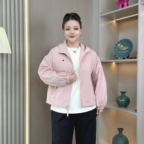 大码冲锋衣短款夹克显瘦外套上衣