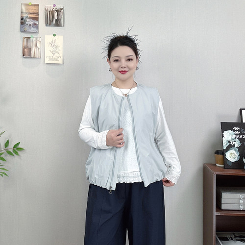 大码女装圆领拉链马甲短外套上衣