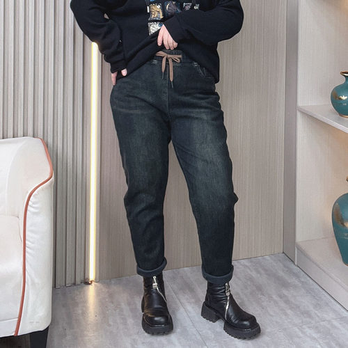2025秋冬大码加绒牛仔裤显瘦百搭