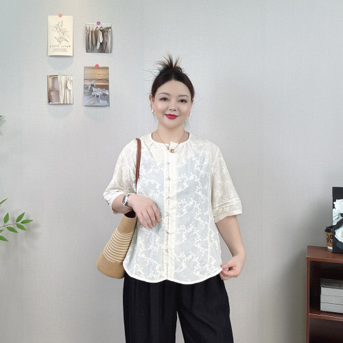 全棉刺绣中袖衬衫女大码开衫上衣