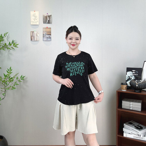 大码夏装字母印花洒金短袖T恤女