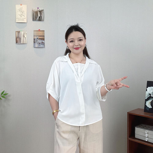 大码白色翻领短袖衬衫女显瘦上衣