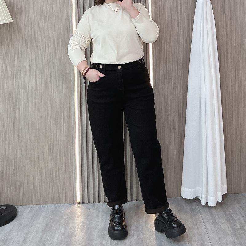 2025秋冬加绒牛仔裤女显瘦哈伦裤
