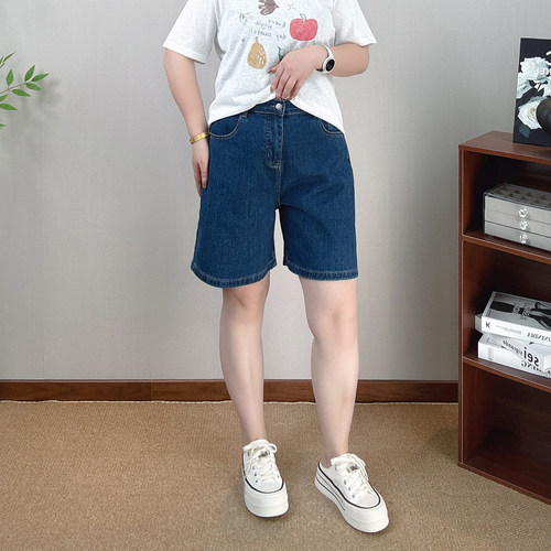 直筒牛仔短裤女夏大码显瘦阔腿裤