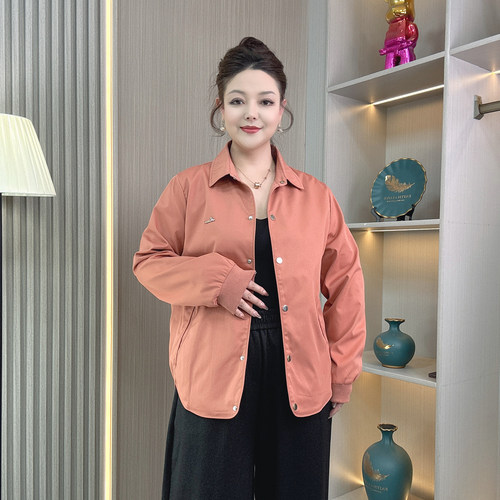 大码外套女纽扣夹克气质百搭上衣