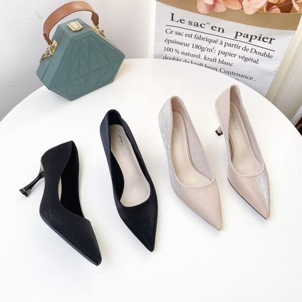 希希家 高跟单鞋时尚百搭尖头浅口日常韩版名媛秀气女鞋SS22A1717