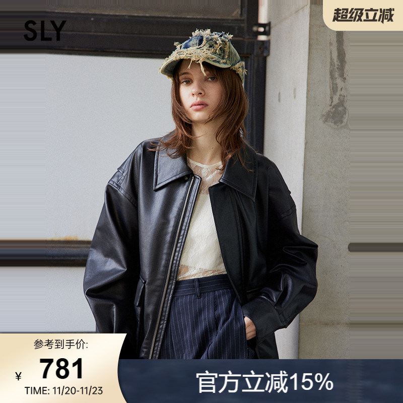 皮衣采用宽松廓形设计  不仅遮肉还显瘦