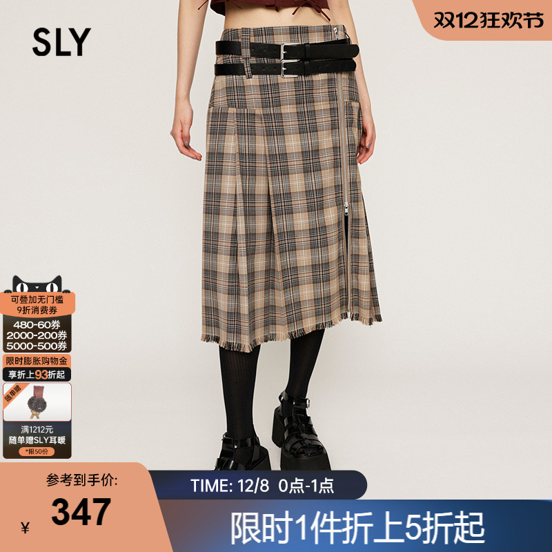 经典的格子设计  不会过时也能展现时尚感