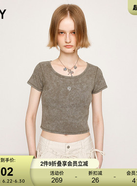 SLY 夏季新品复古金属标小巧短款圆领短袖T恤女030ISR80-3311