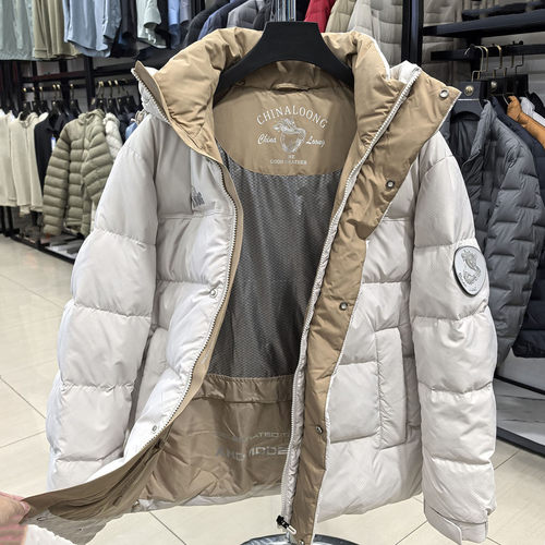 品牌撤柜剪标连帽羽绒服厚