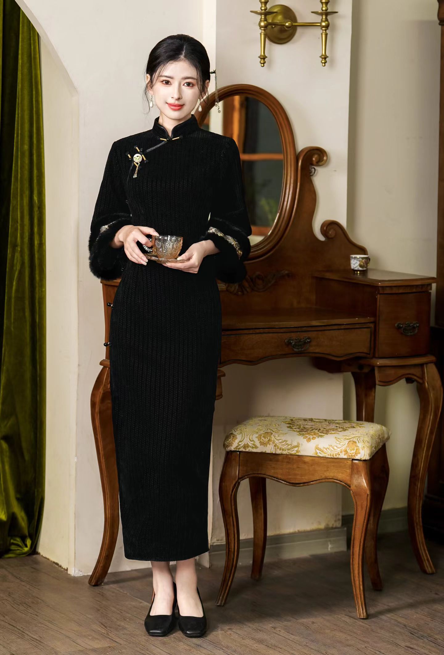 原创文艺旗袍2025年新款女秋冬小个子日常年会礼服裙女年轻款