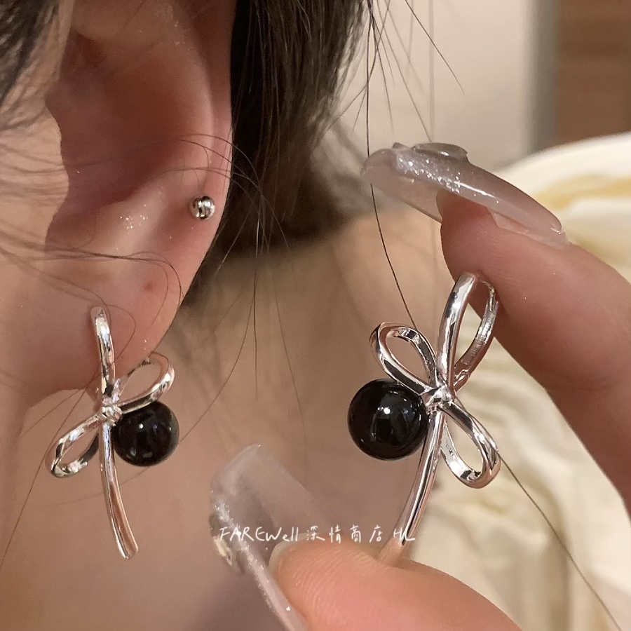 设计感~蝴蝶结耳钉女绿玛瑙耳环2024新款爆款高级感清冷感耳饰女