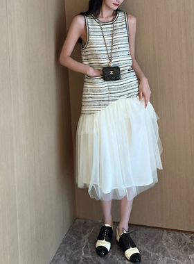 小景家同款秋冬连衣裙设计感无袖裙子网纱女小香风裙a字显瘦裙子