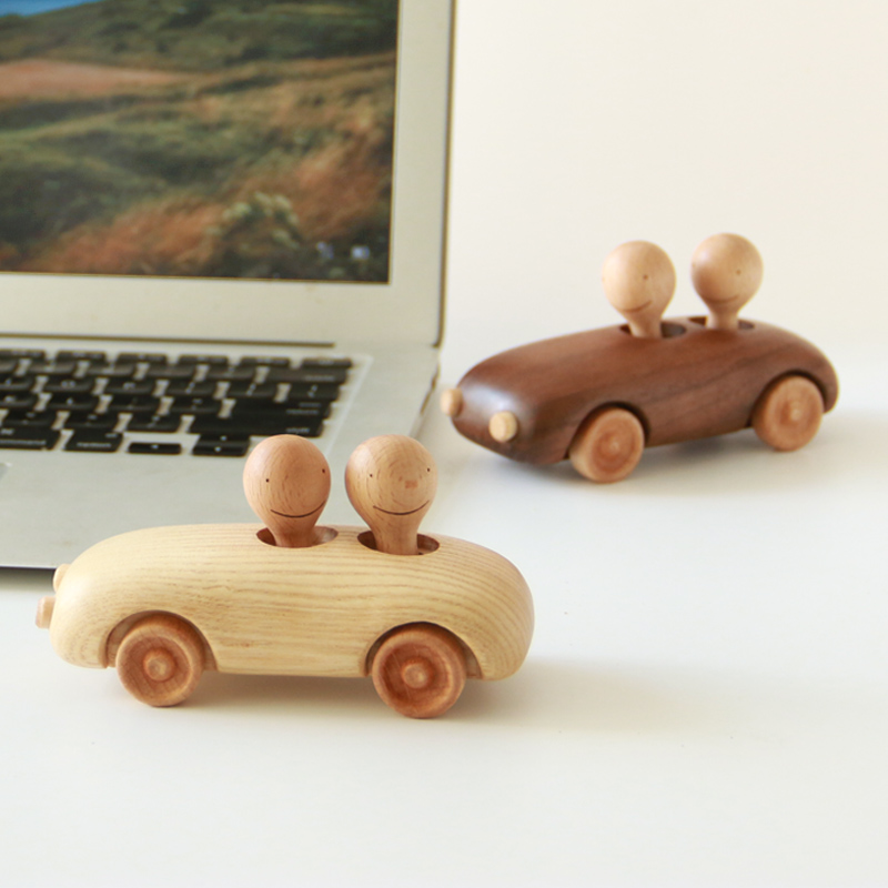实木小汽车摆件创意可爱玩具桌面