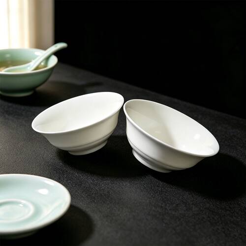 北欧风釉下彩陶瓷蘸料碟纯白甜品碟家用调料碟食品级味碟菜盘