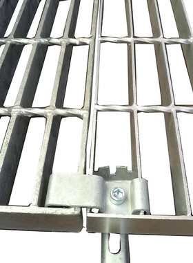 玻璃钢安装夹A型五金夹B型C型格栅夹不锈钢卡扣楼梯L夹子M钢格板C