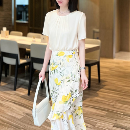 YouYoung悠扬|知性婉约 真丝弹力 褶涧圆领短袖T恤上衣小衫