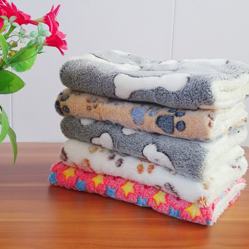 宠物猫垫子狗垫子窝加厚毛绒加棉四季通用耐咬狗笼子室内外保暖