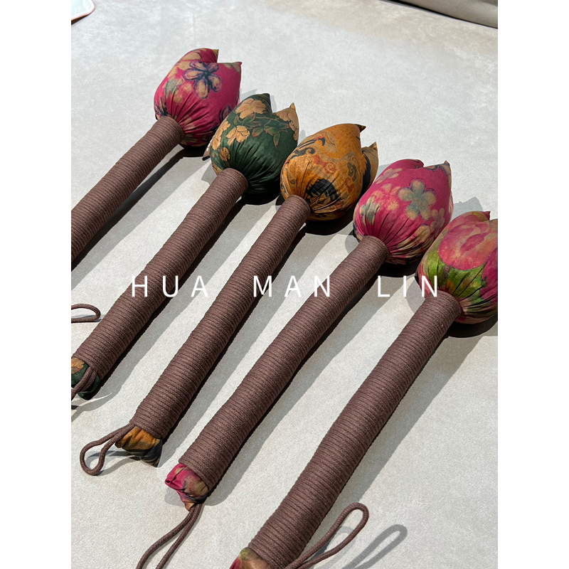 【花滿林】‘郁金香’桑蚕丝护具885【颜色随机】