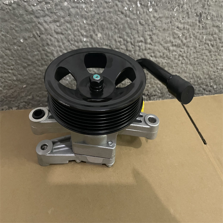 适用现代朗动ix35索八名图起亚K5智跑K4助力泵方向机转向器助力泵