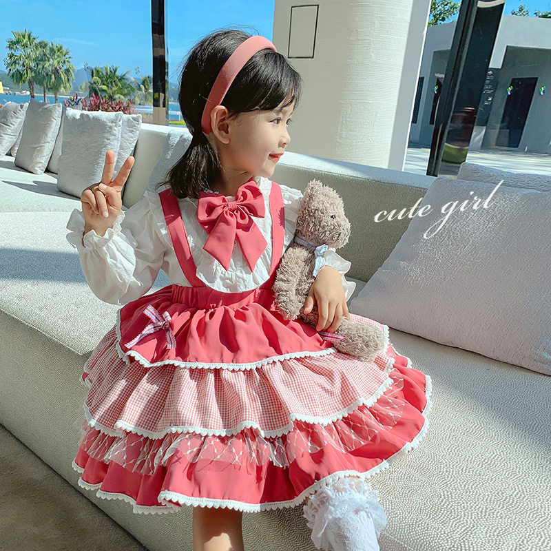 女の子の洛丽塔のワンピースの女の子の赤ちゃん22新型の春服の洋風の王女のスカートの中で韓国版の春秋は仙人を超えます