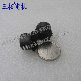 三拓 金属锥齿轮 90°伞齿轮1模/1.5模 16/20/24/25齿 送螺丝 总