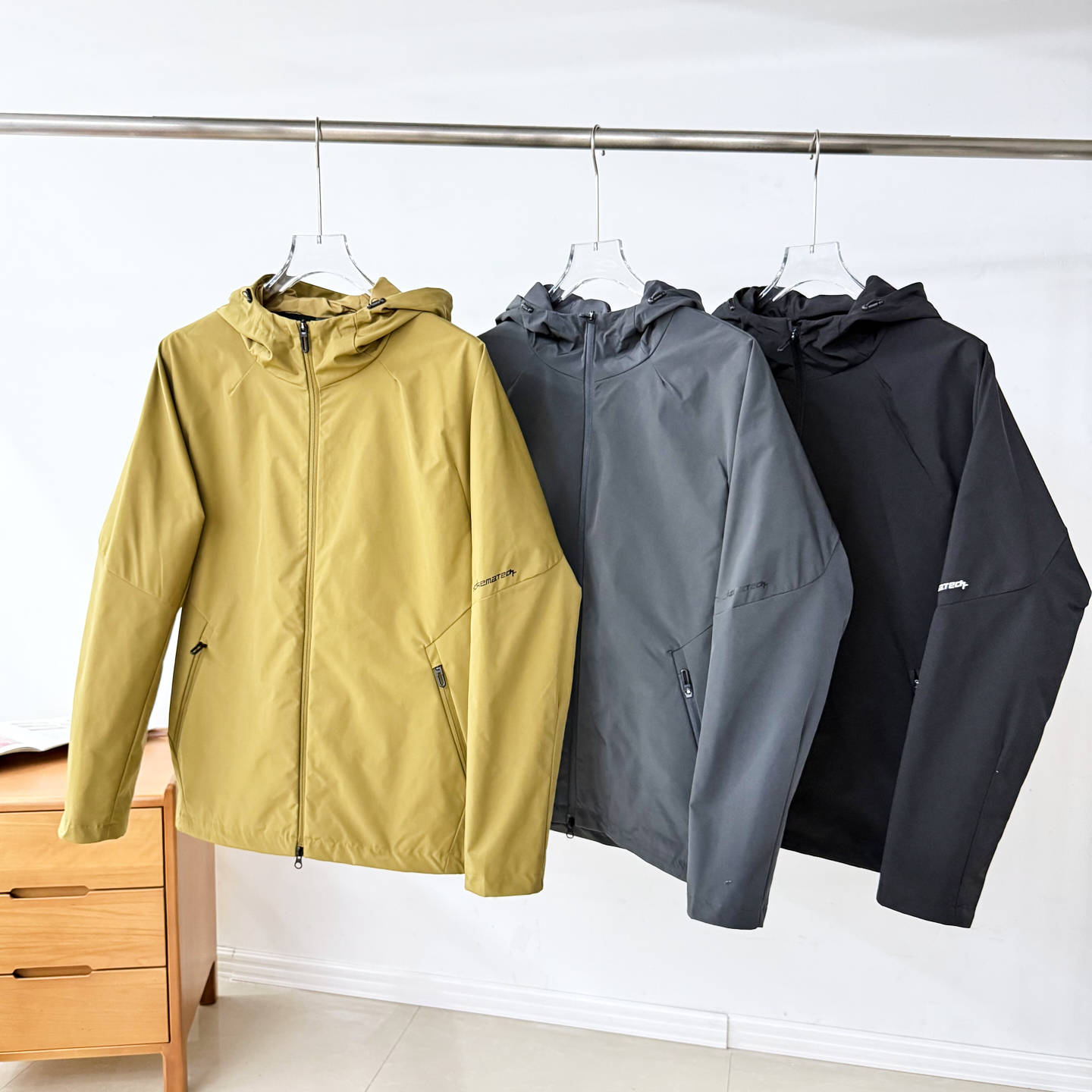 城市轻量化防风防水！力荐！男款秋冬加厚PC格绒保暖软壳夹克外套