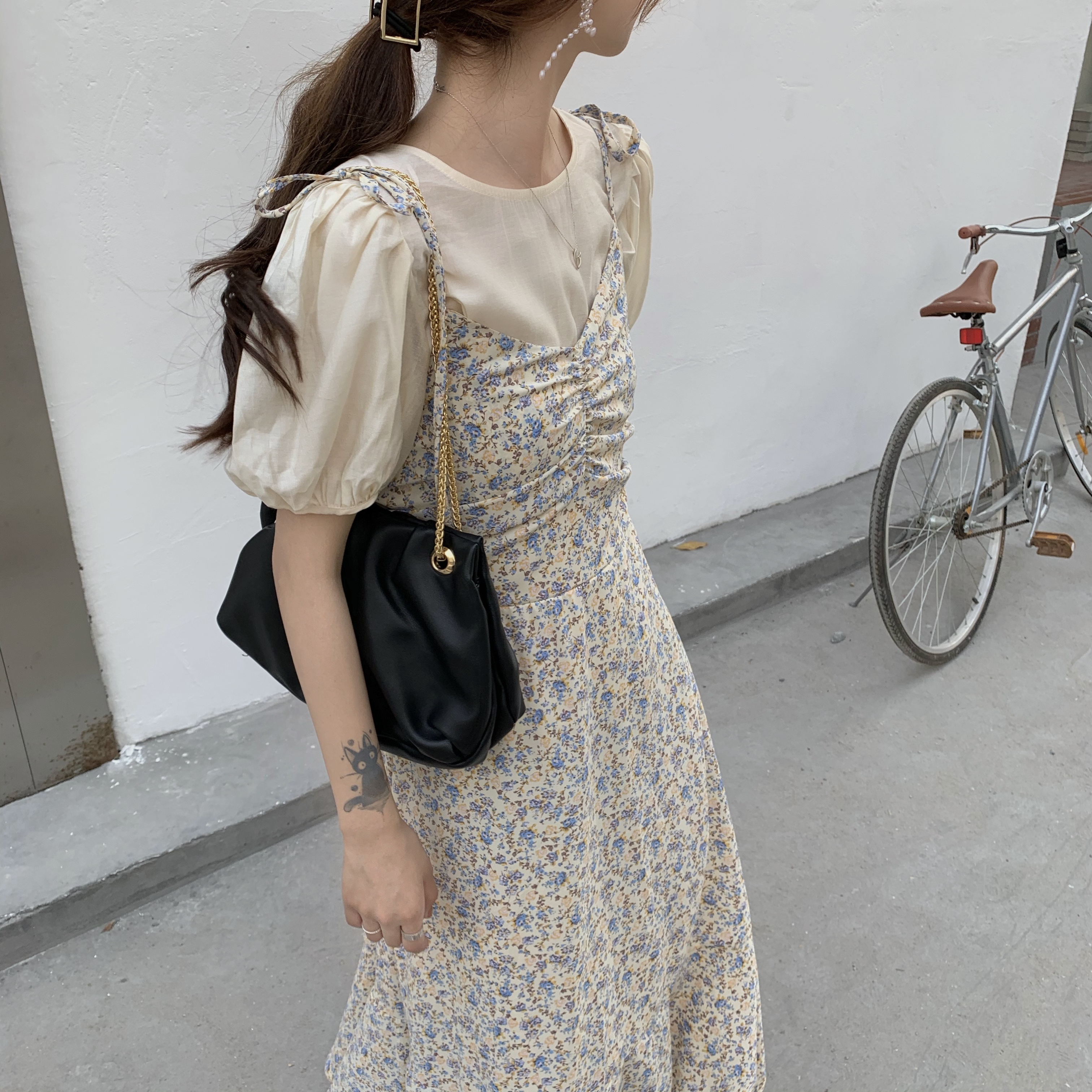 Real price 2021 summer new high waist mid length dress + Chiffon round neck short sleeve inside