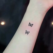 蝴蝶手指草本纹身贴防水女持久果汁不反光高级感辣妹小众性感甜美