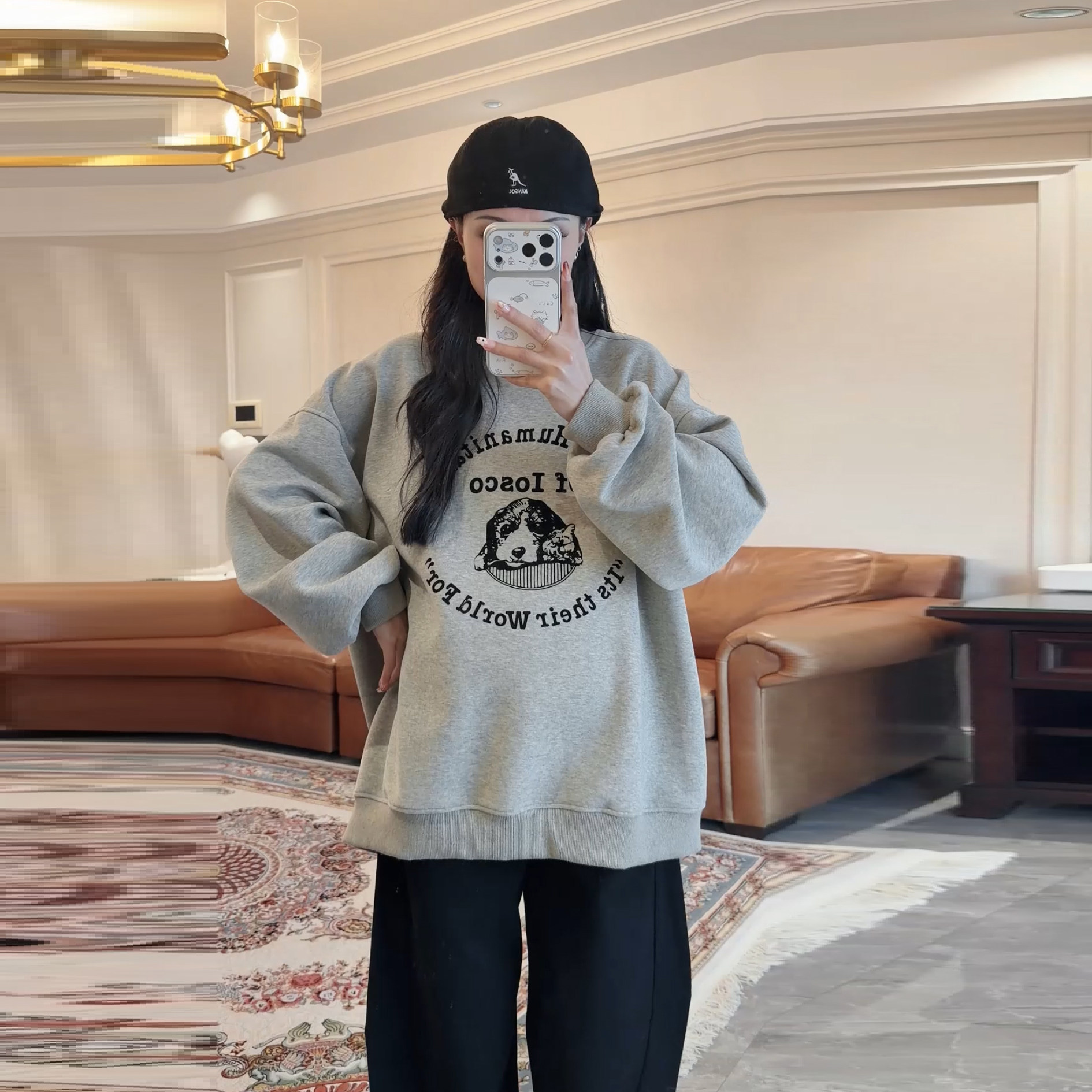 小狗印花宽松显瘦卫衣女