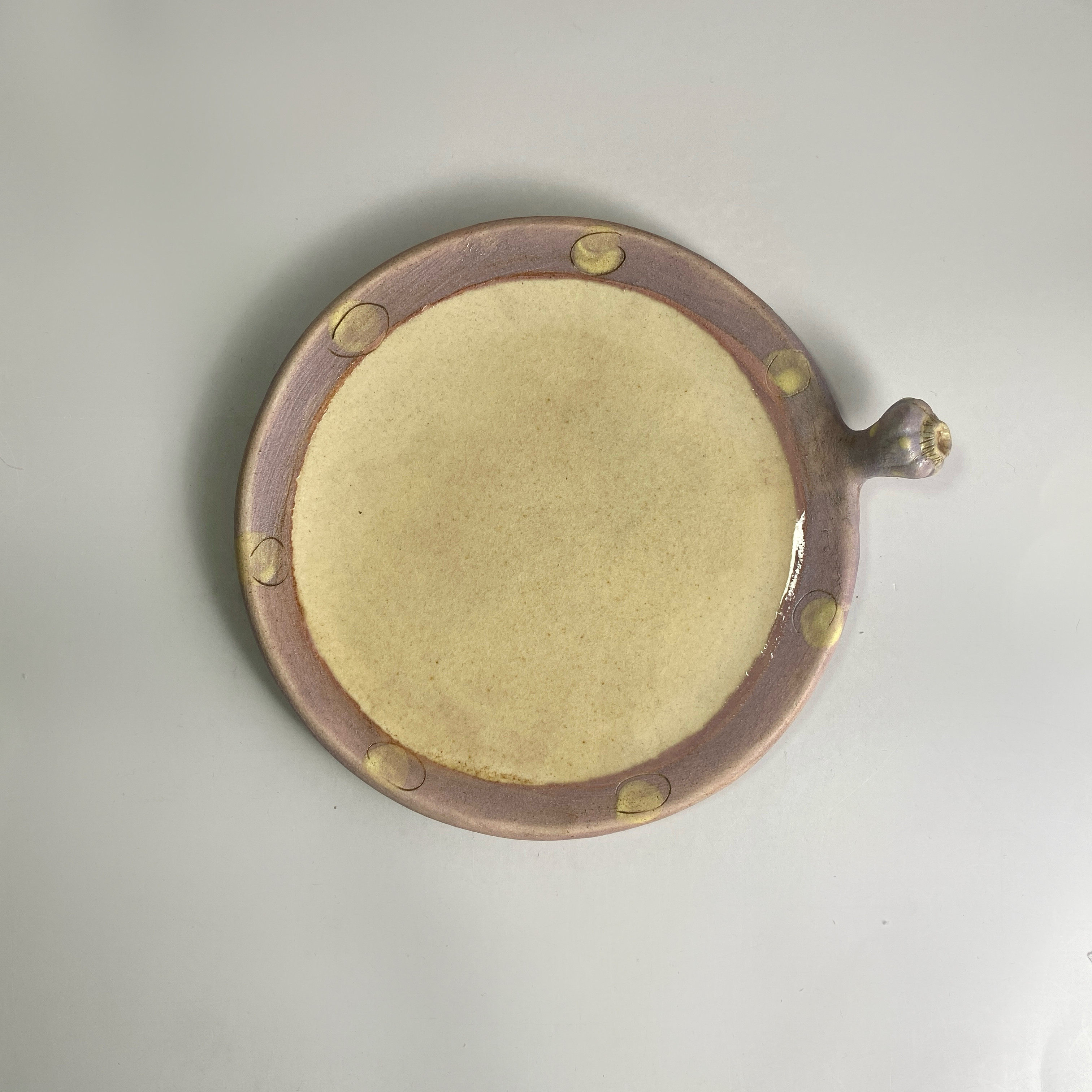 现货日本手作器 Shima 陶瓷带手柄圆形托盘家装饰盘甜品盘可爱