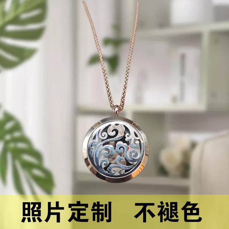 定制钛钢照片相盒项链毕业礼物吊坠挂绳情侣有意义彩色情侣纪念品