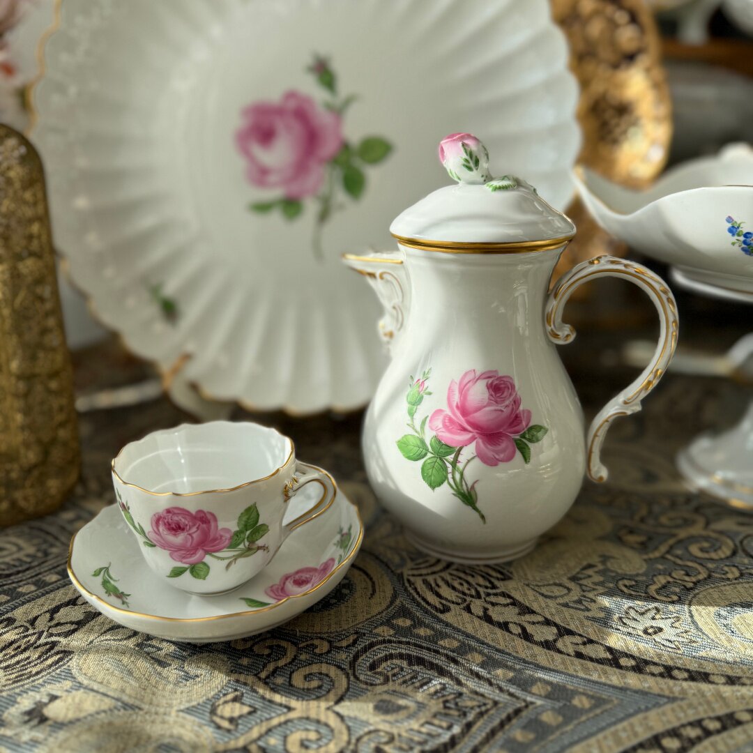 特价欧洲中古瓷器收藏德国meissen粉玫瑰咖啡壶糖奶小托盘咖啡杯