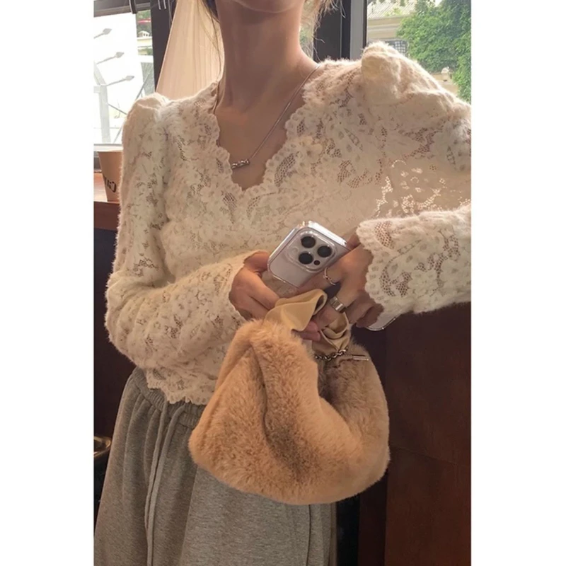 性感v领蕾丝打底衫女秋冬季配皮草内搭洋气加绒加厚网纱上衣小衫