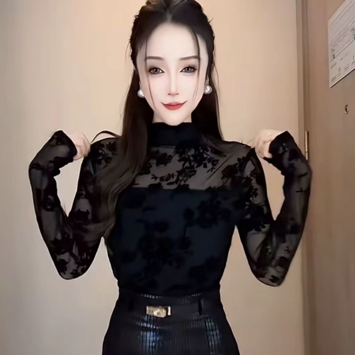 2026新款半高领蕾丝衫女加绒2026秋冬性感微透长袖打底衫内搭显瘦