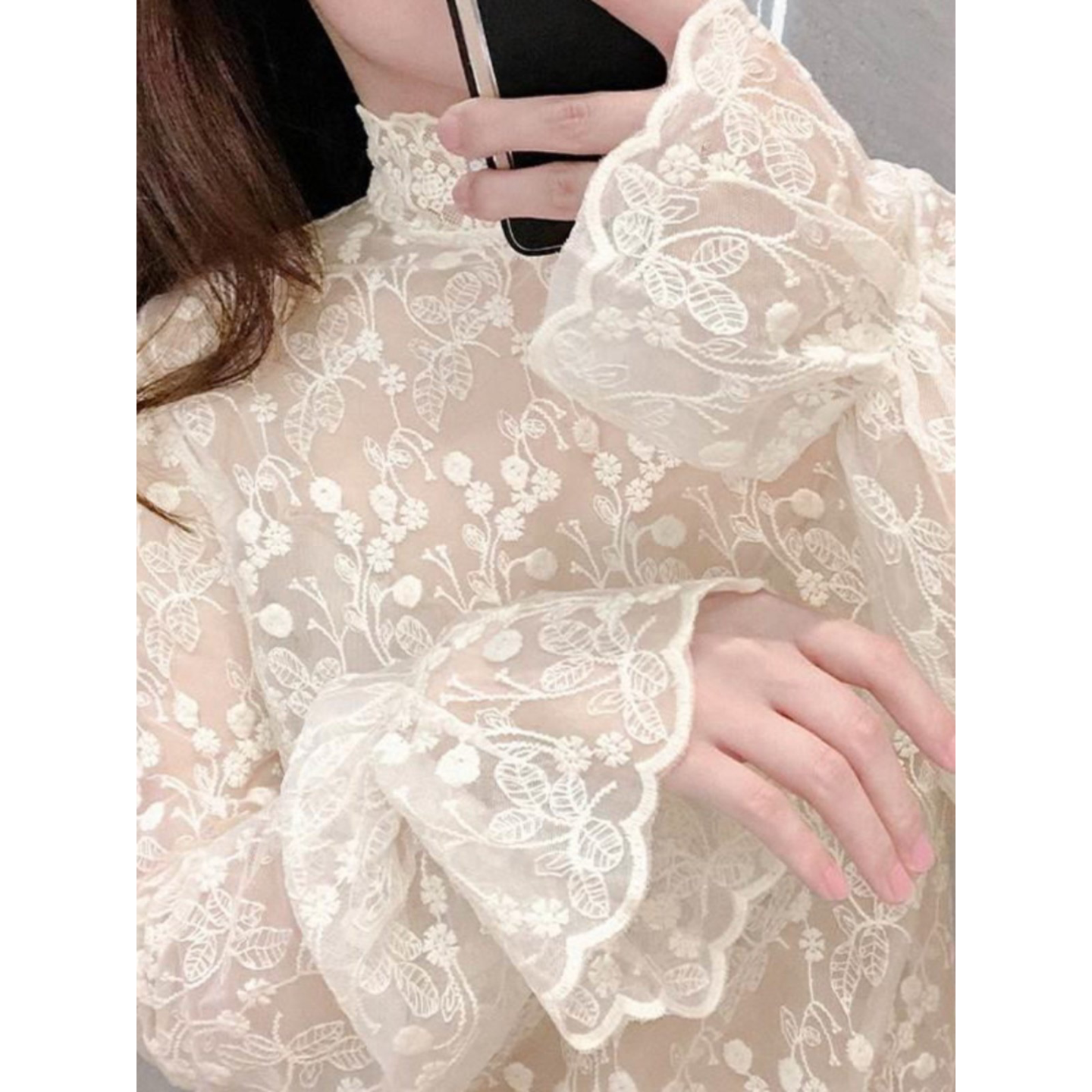 白色蕾丝打底衫女春秋季欧货内搭洋气小衫纱衣半高领长袖网纱上衣
